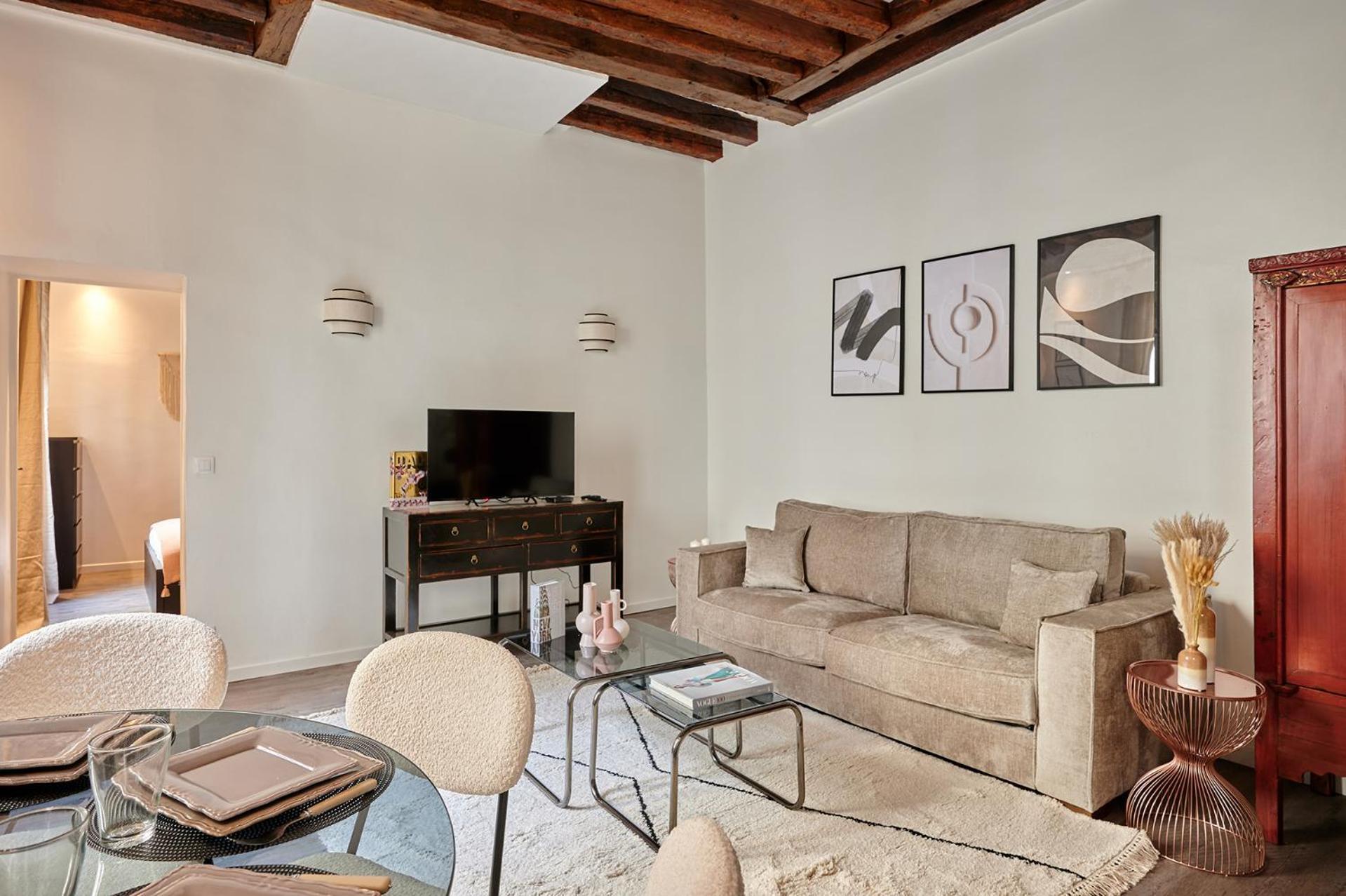 Apartment Center Of Paris By Studio Prestige Exteriör bild